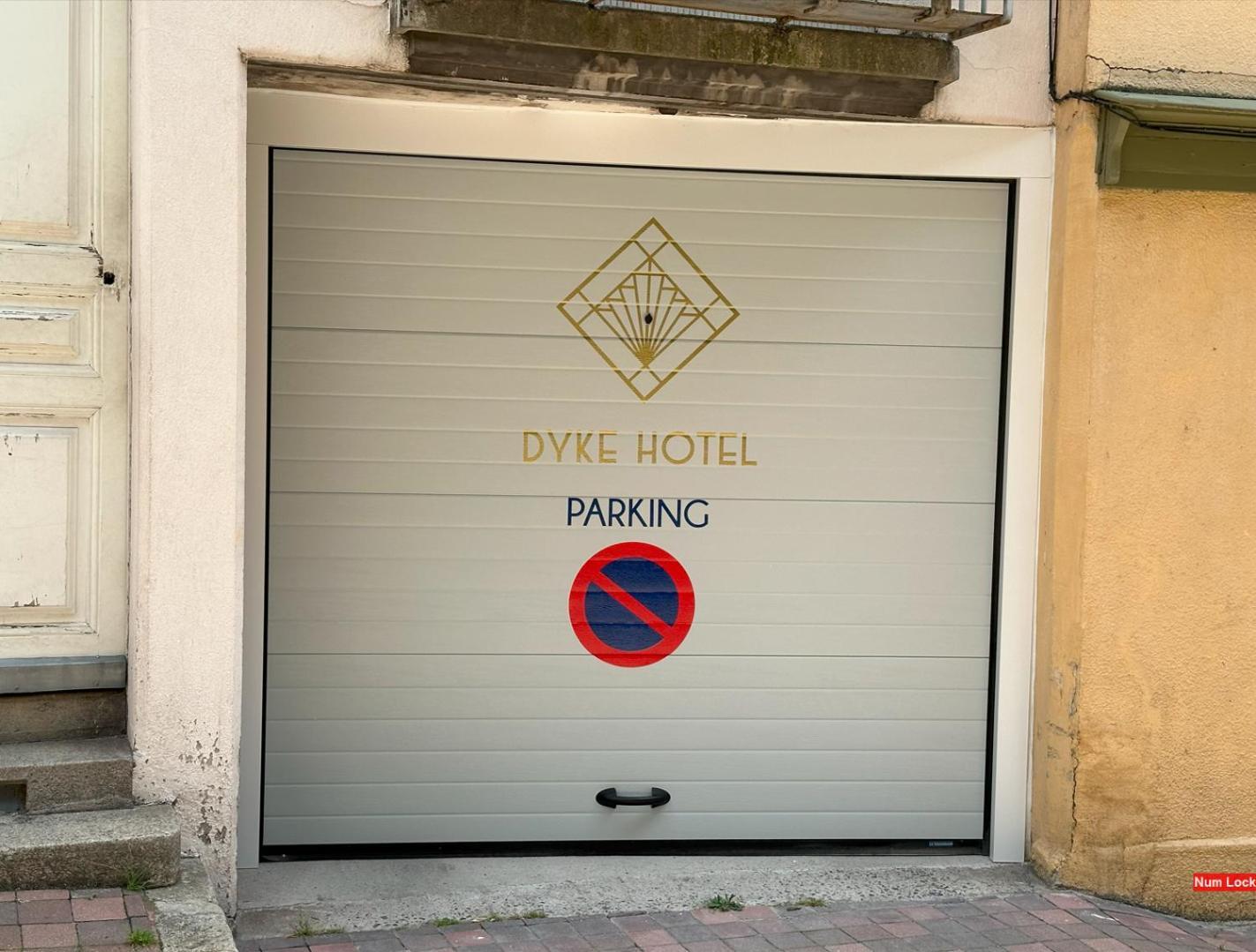 Dyke Hotel Le Puy-en-Velay Esterno foto